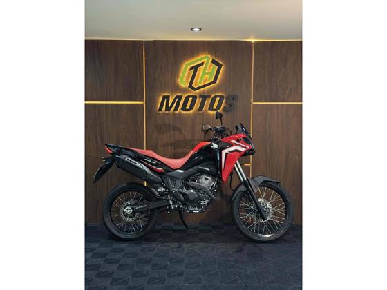HONDA XRE 300 SAHARA RALLY 